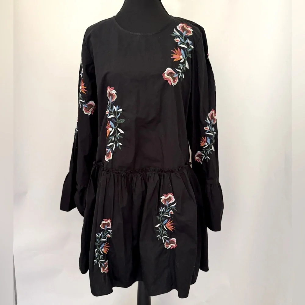 Zara‎ Trafaluc Collection Floral Embroidered Long Sleeve Mini Dress, Size S, NWT - Picture 3 of 16